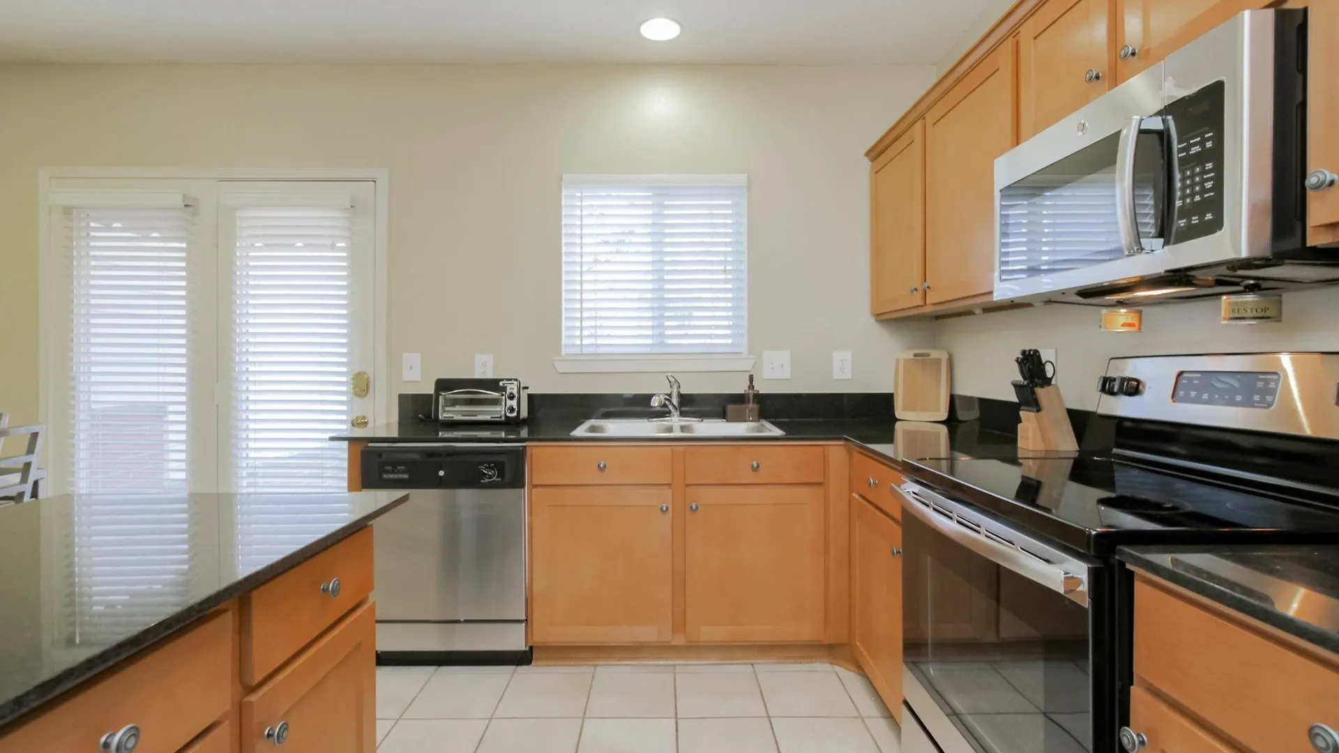 Apartment Vanderbilt Exclusives By Yourent Nashville